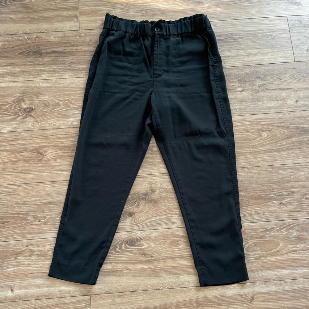Banana paper-bag high waist dress pant.